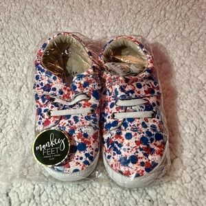 Red, White & blue shoes 🌺